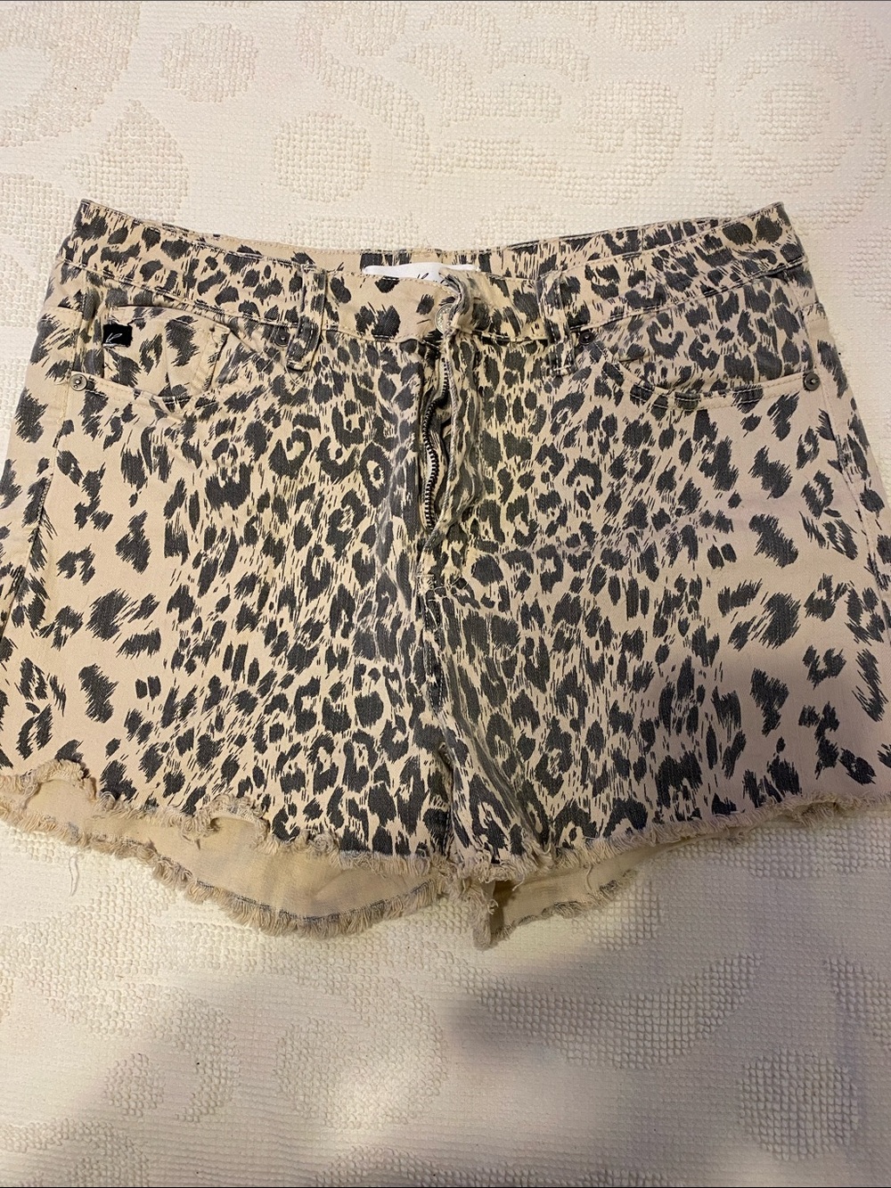 KanCan Beige and Black Leopard Print Denim Shorts, good stretch